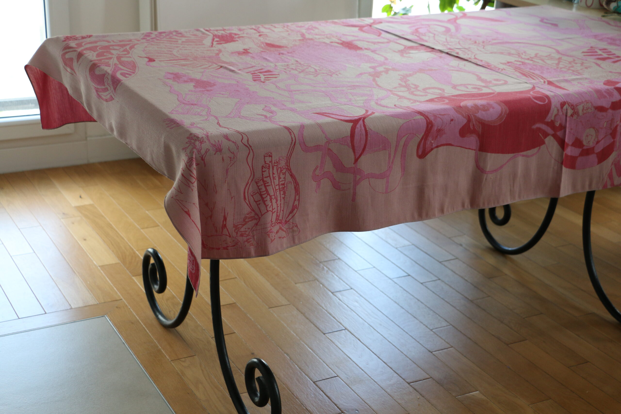Tablecloth "Minotaure in waters" jacquard drawing rose by Stella Polare - Image 20
