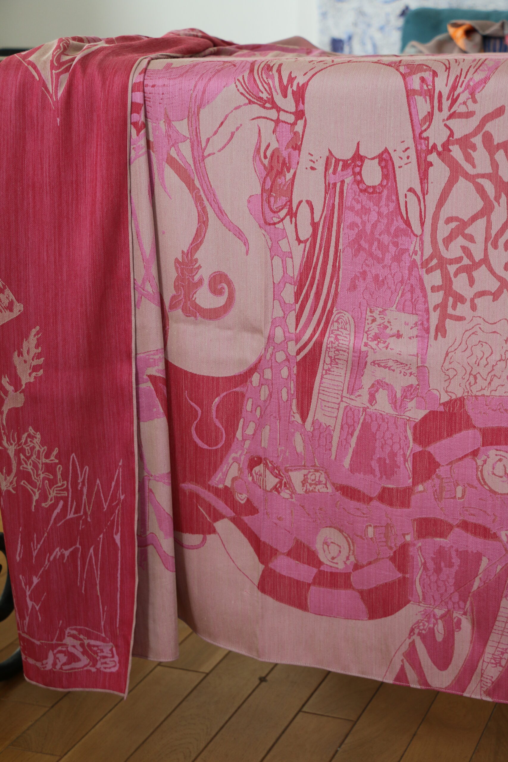 "Minotaure in waters" jacquard drawing by Stella Polare : rose - Image 30