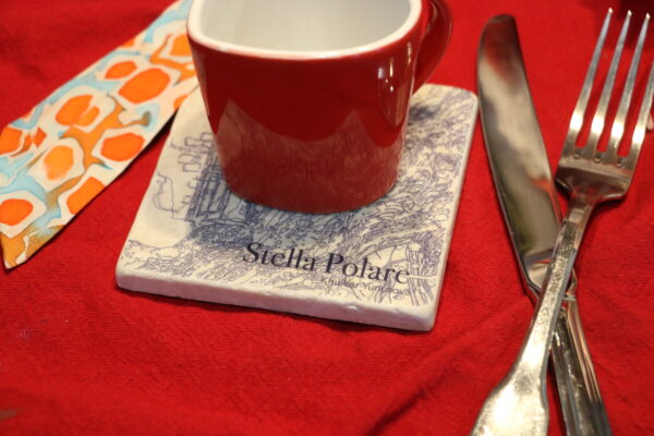 Marble coaster "Joy of open mindneess", drawing on marble by Stella Polare – Image 13